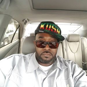 Meet your Posher, Clayton